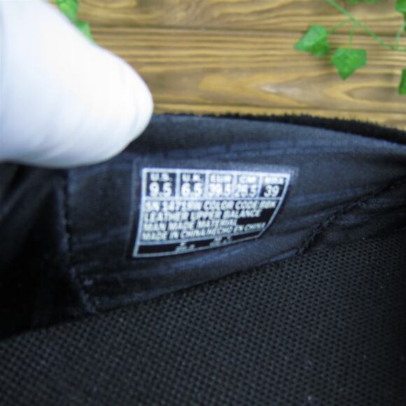 SKECHERS‎ Women's Goga Max Slip-On Black Leather Sz 9.5 Wide Gently Used 2025 - Picture 5 of 7